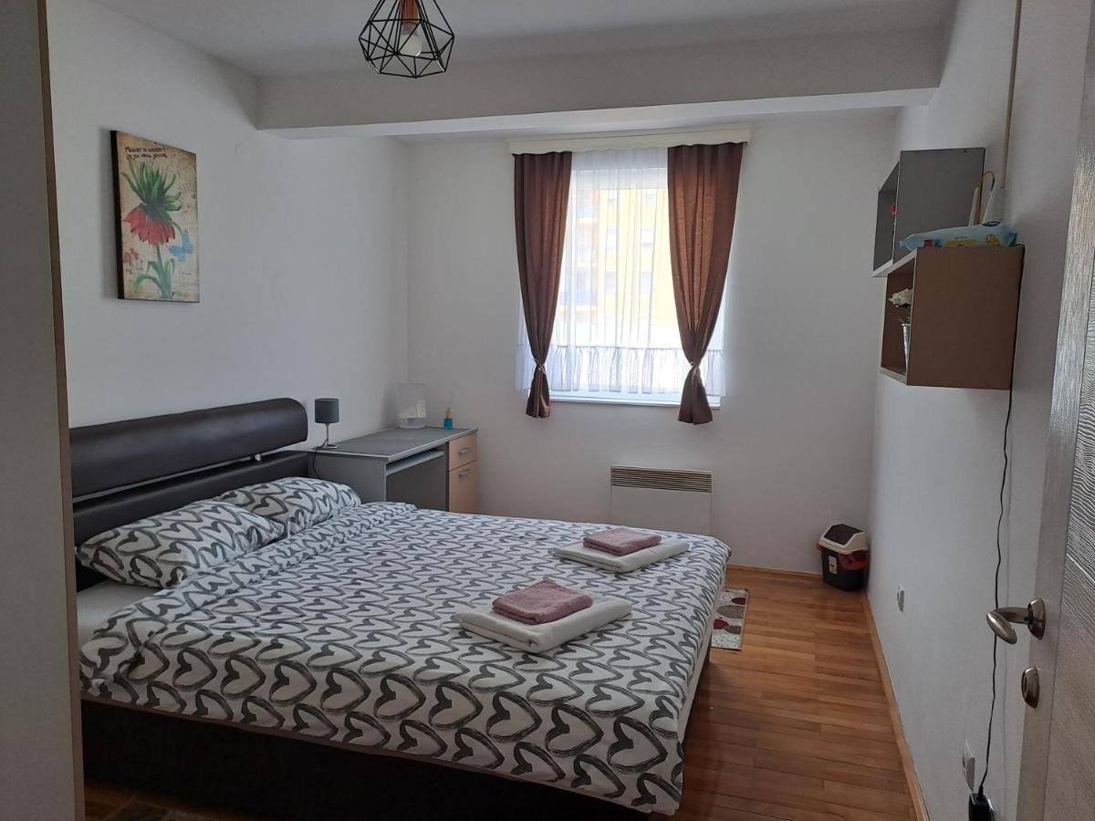 Apartman Park Zvornik Exteriör bild