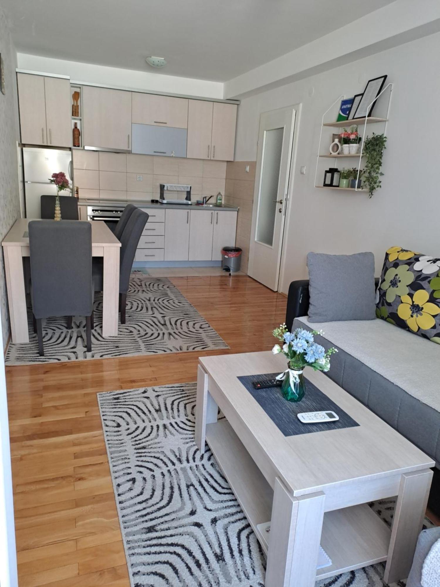 Apartman Park Zvornik Exteriör bild